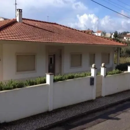 Casa Da Anita 펜션 Juncal (Leiria)